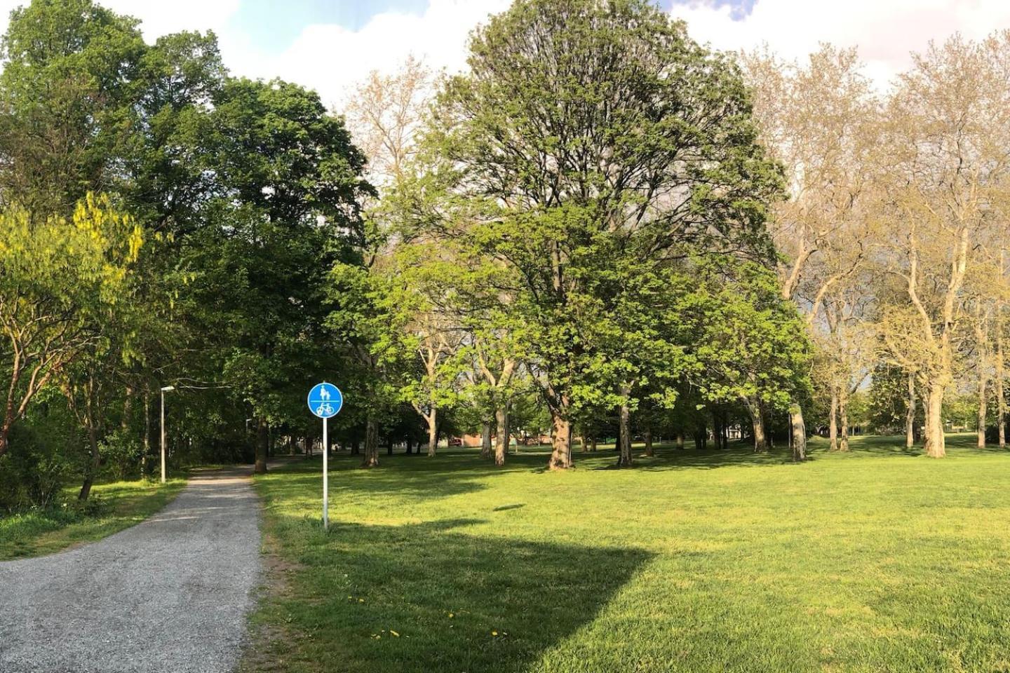 Ferienwohnung Am Park Leipzig Buitenkant foto